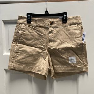 NEW! Khaki shorts